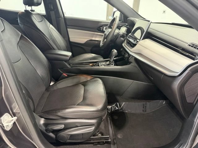 Used 2023 Jeep Compass Limited AWD/4WD image 22