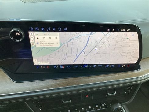 Used 2025 Chevrolet Tahoe High Country w/ Sun And Tow Package image 22