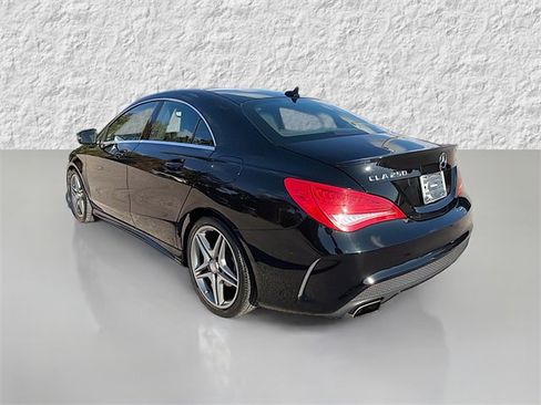 Used 2014 Mercedes-Benz CLA 250 4MATIC image 5