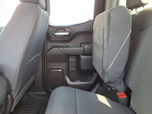 Used 2026 Chevrolet Silverado 1500 Custom image 34