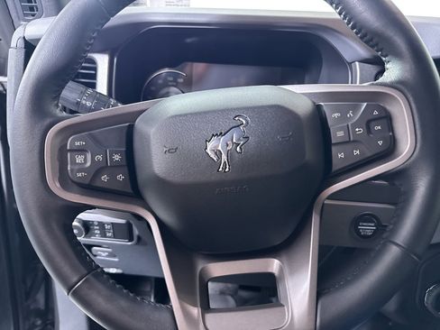 Used 2024 Ford Bronco Black Diamond image 21