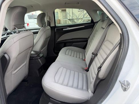 Used 2014 Ford Fusion S image 36