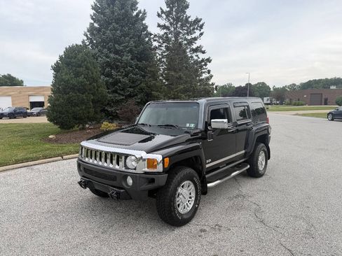 Used 2007 HUMMER H3 AWD/4WD image 1
