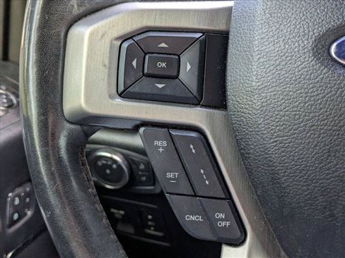 Certified 2020 Ford F150 Platinum w/ Equipment Group 701A Luxury AWD/4WD image 5
