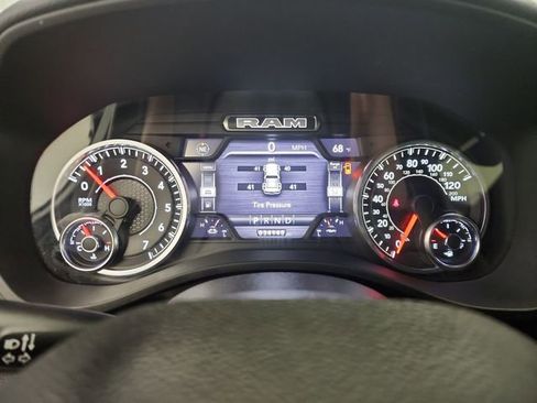 Used 2022 RAM 1500 Big Horn image 14