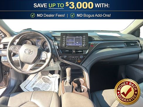 Used 2024 Toyota Camry SE FWD image 17