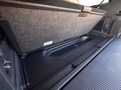 New 2026 Ford Expedition Active image 38