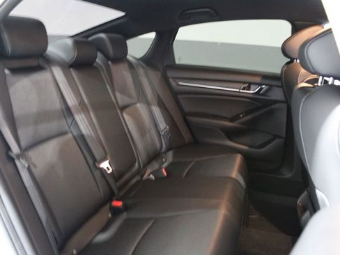 Used 2022 Honda Accord Sport image 21