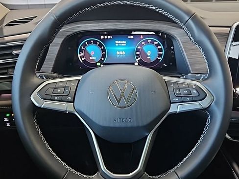 New 2026 Volkswagen Atlas SEL AWD/4WD image 39