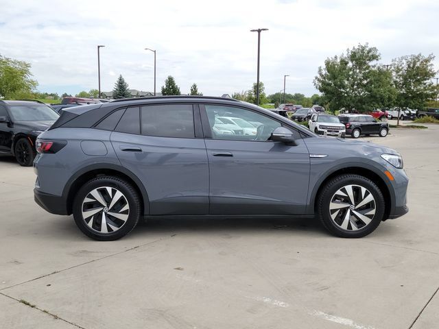 Used 2023 Volkswagen ID.4 Pro AWD/4WD image 2