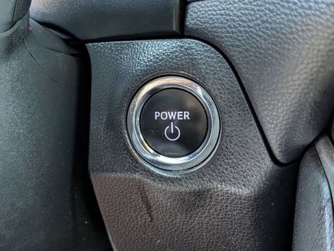Used 2024 Toyota RAV4 XLE Premium AWD/4WD image 18