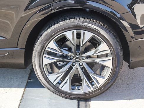 New 2026 Audi Q8 Prestige image 5