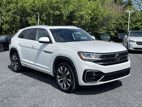 Used 2020 Volkswagen Atlas Cross Sport SEL R-Line AWD/4WD image 3
