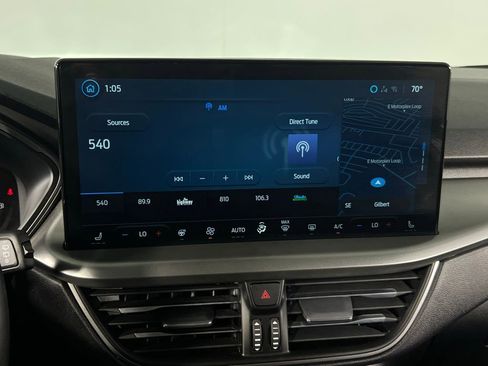 Used 2025 Ford Escape SE image 16