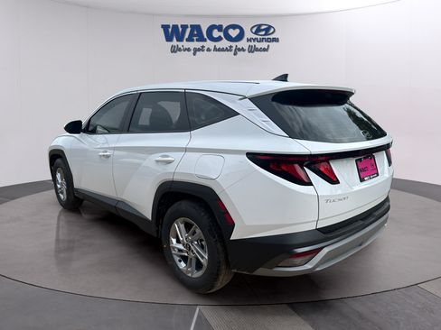 Used 2026 Hyundai Tucson SE FWD image 5