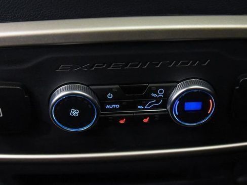 Used 2023 Ford Expedition Max Limited AWD/4WD image 54