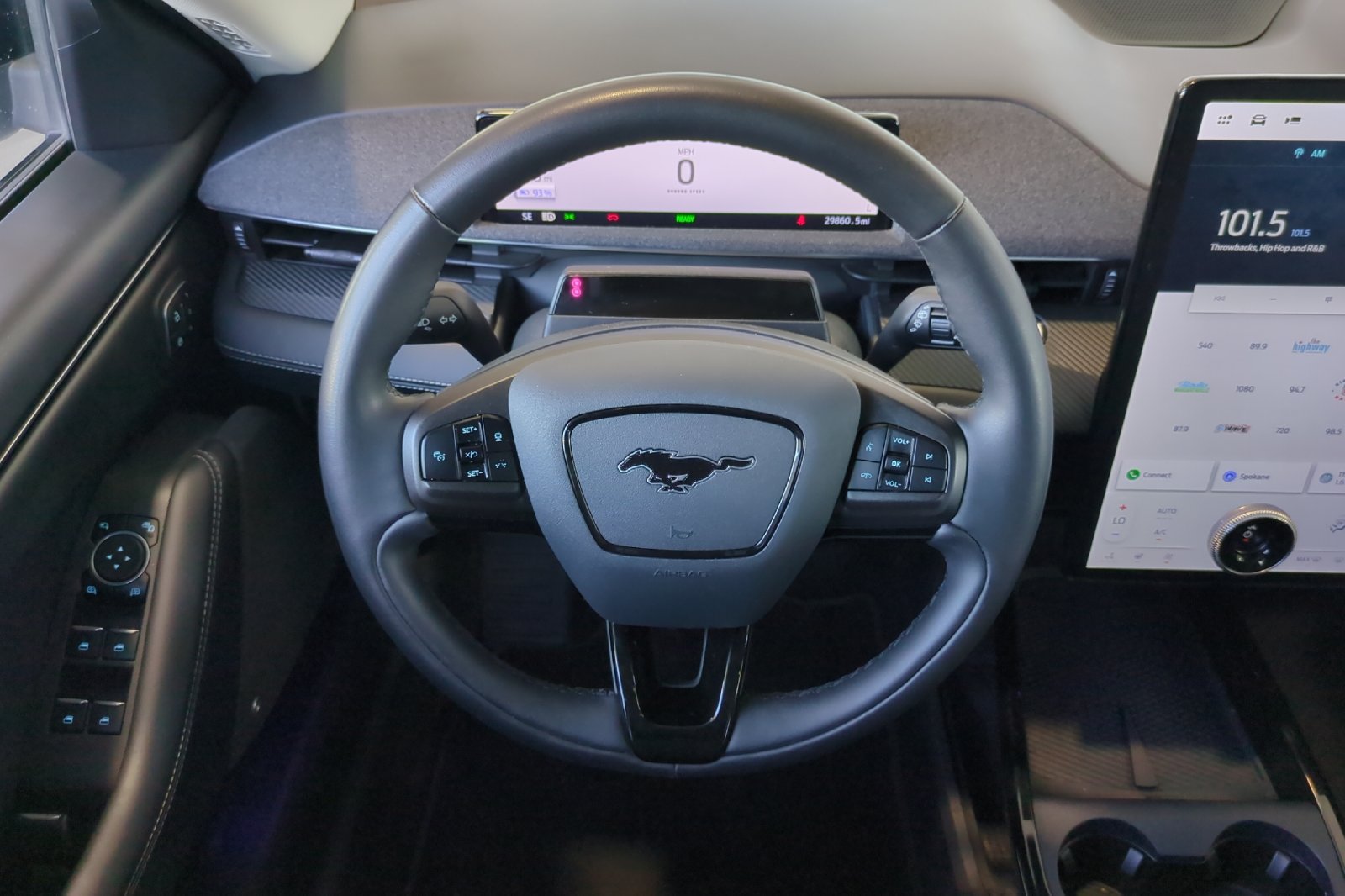 Used 2023 Ford Mustang Mach-E Premium AWD/4WD image 15