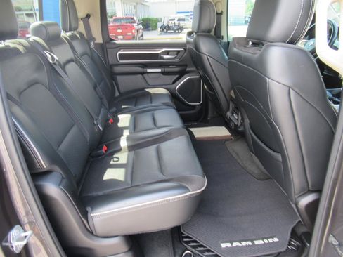 Used 2019 RAM 1500 Laramie RWD image 37