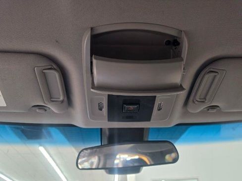 Used 2020 Toyota Camry LE FWD image 31