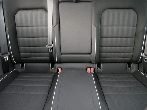 Certified 2022 Volkswagen Jetta Sport image 13