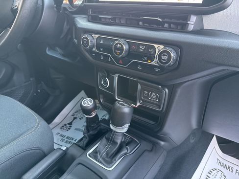 Used 2024 Jeep Wrangler Sport image 18