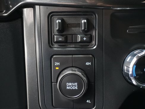 Used 2022 Ford F150 XLT w/ Equipment Group 302A High AWD/4WD image 21