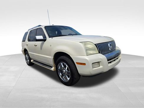 Used 2009 Mercury Mountaineer Premier image 12