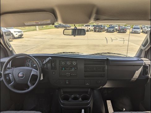 New 2026 GMC Savana 2500 w/ Driver Convenience Package RWD image 17
