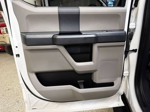 Used 2022 Ford F250 XL w/ STX Appearance Package RWD image 35