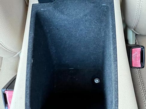 Used 2010 Mercedes-Benz ML 350 4MATIC image 30