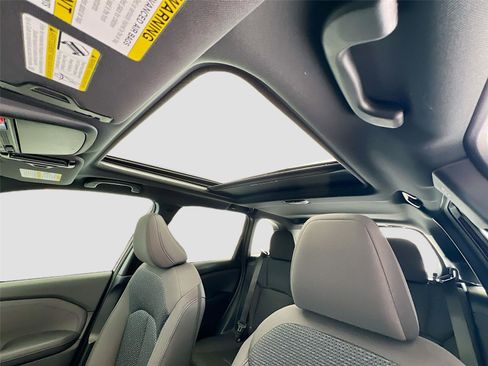 New 2026 Subaru Forester Premium image 32