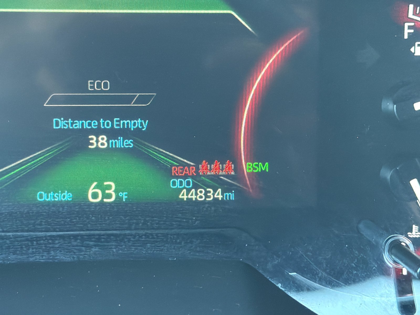 Used 2025 Toyota RAV4 XLE FWD image 30