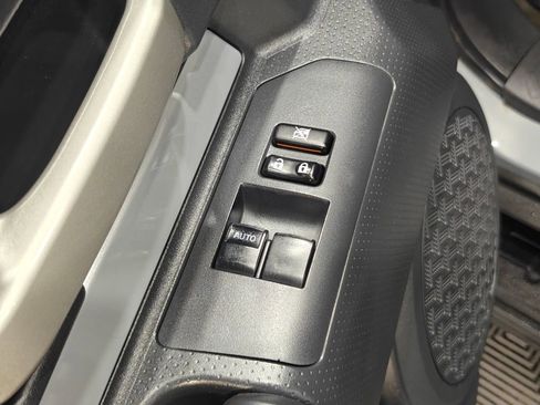 Used 2014 Toyota FJ Cruiser 4WD w/ Upgrade Package image 34