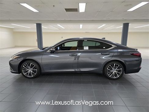 New 2025 Lexus ES 350 w/ Premium Package image 7