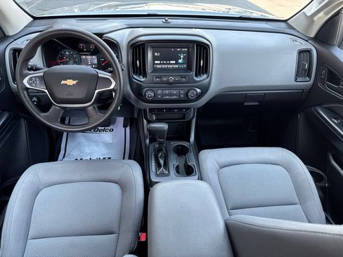 Used 2018 Chevrolet Colorado W/T w/ WT Convenience Package RWD image 10