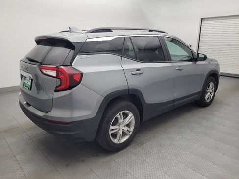Used 2023 GMC Terrain SLE w/ Driver Convenience Package AWD/4WD image 9