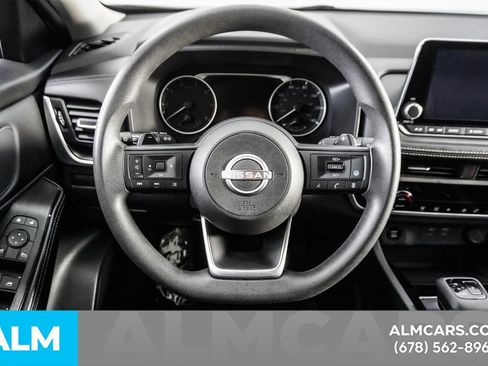 Used 2024 Nissan Rogue SV image 24