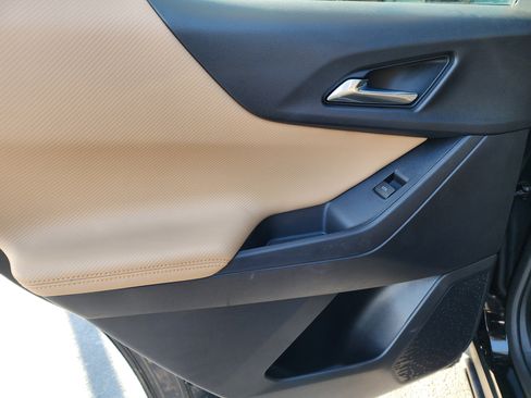 New 2025 Chevrolet Equinox ACTIV w/ Safety and Technology Package image 17