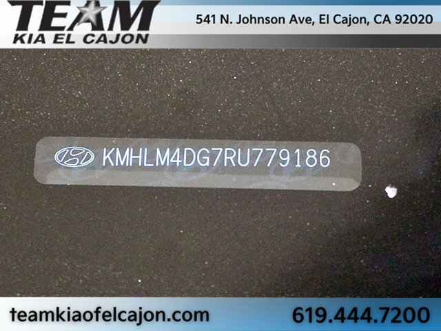 Used 2024 Hyundai Elantra SEL FWD image 35