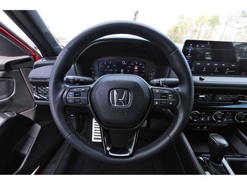 Used 2023 Honda Accord Sport image 13