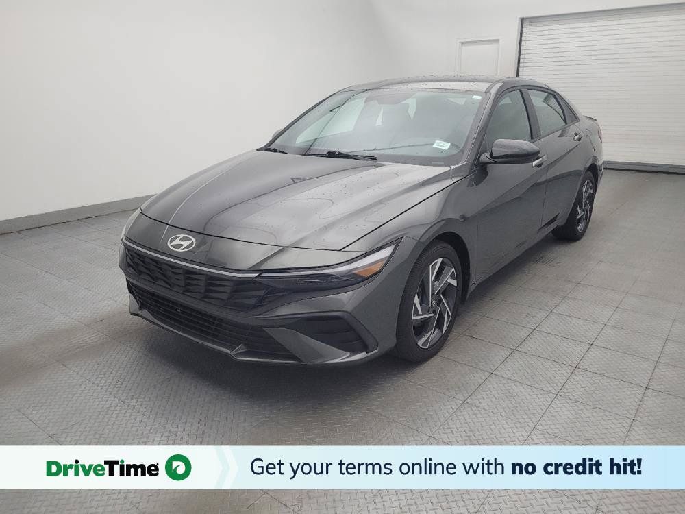 Used 2025 Hyundai Elantra Sport FWD image 1