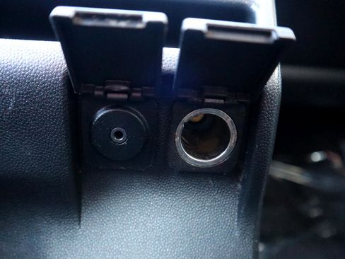 Used 2012 MAZDA MAZDA5 Grand Touring image 68