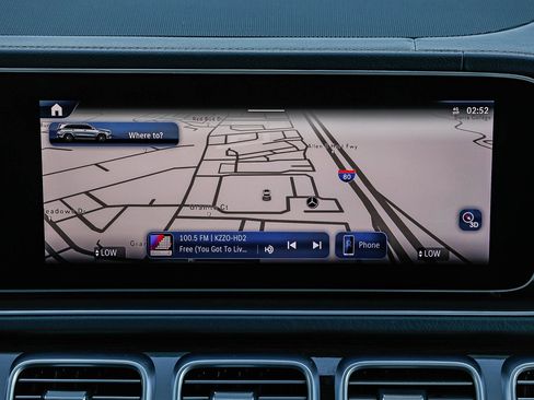 Certified 2025 Mercedes-Benz GLS 450 4MATIC image 12