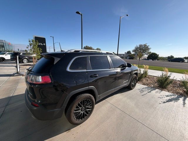 Used 2020 Jeep Cherokee Limited AWD/4WD image 4