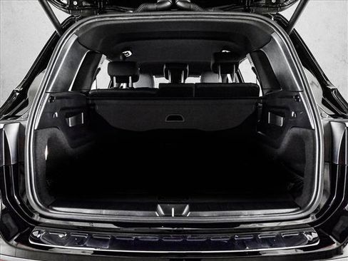 Certified 2025 Mercedes-Benz GLB 250 4MATIC image 6