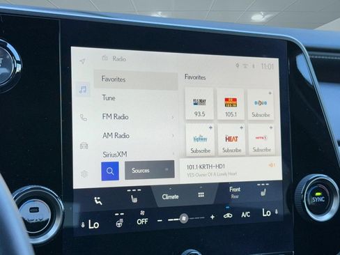 Used 2024 Lexus RX 350 FWD w/ Technology Package image 25