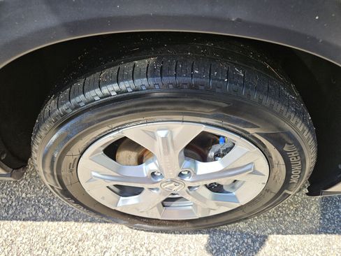 Used 2025 Honda HR-V LX image 10