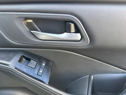 New 2026 Nissan Rogue SV w/ Cold Weather Package FWD image 21