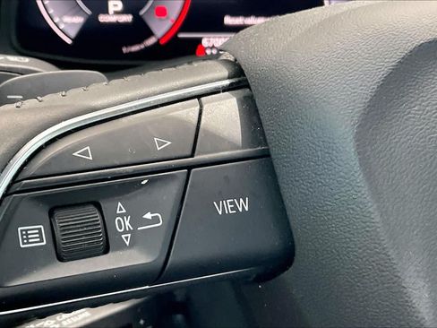 Used 2019 Audi Q8 Prestige w/ Luxury Package AWD/4WD image 24