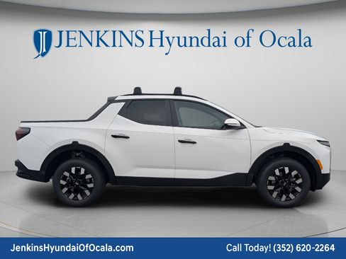 New 2027 Hyundai Santa Cruz SEL FWD image 2